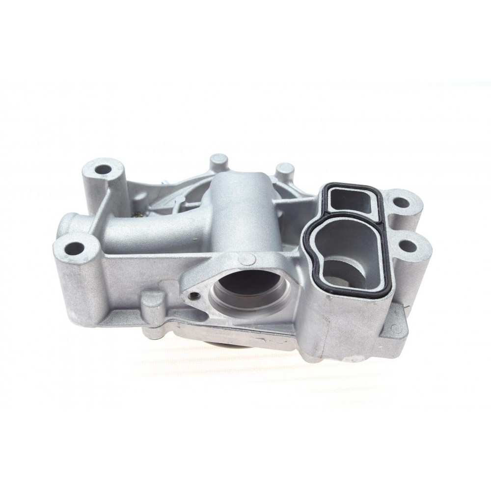 Помпа води MB C-class (W204/S204)/E-class (W212)/Vito (W447) (OM651) 08-
