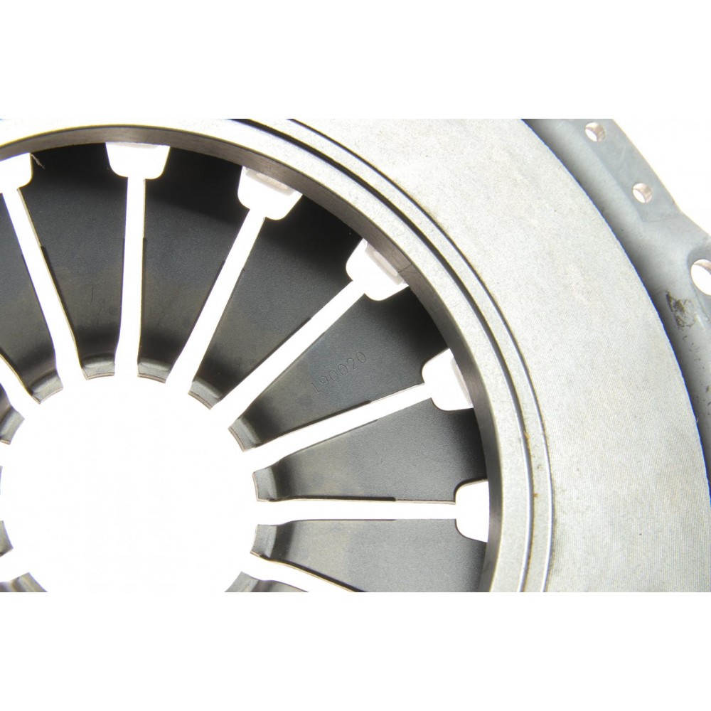 Комплект зчеплення Nissan Qashqai/X-Trail 2.0 16V 07-18 (d=230mm)