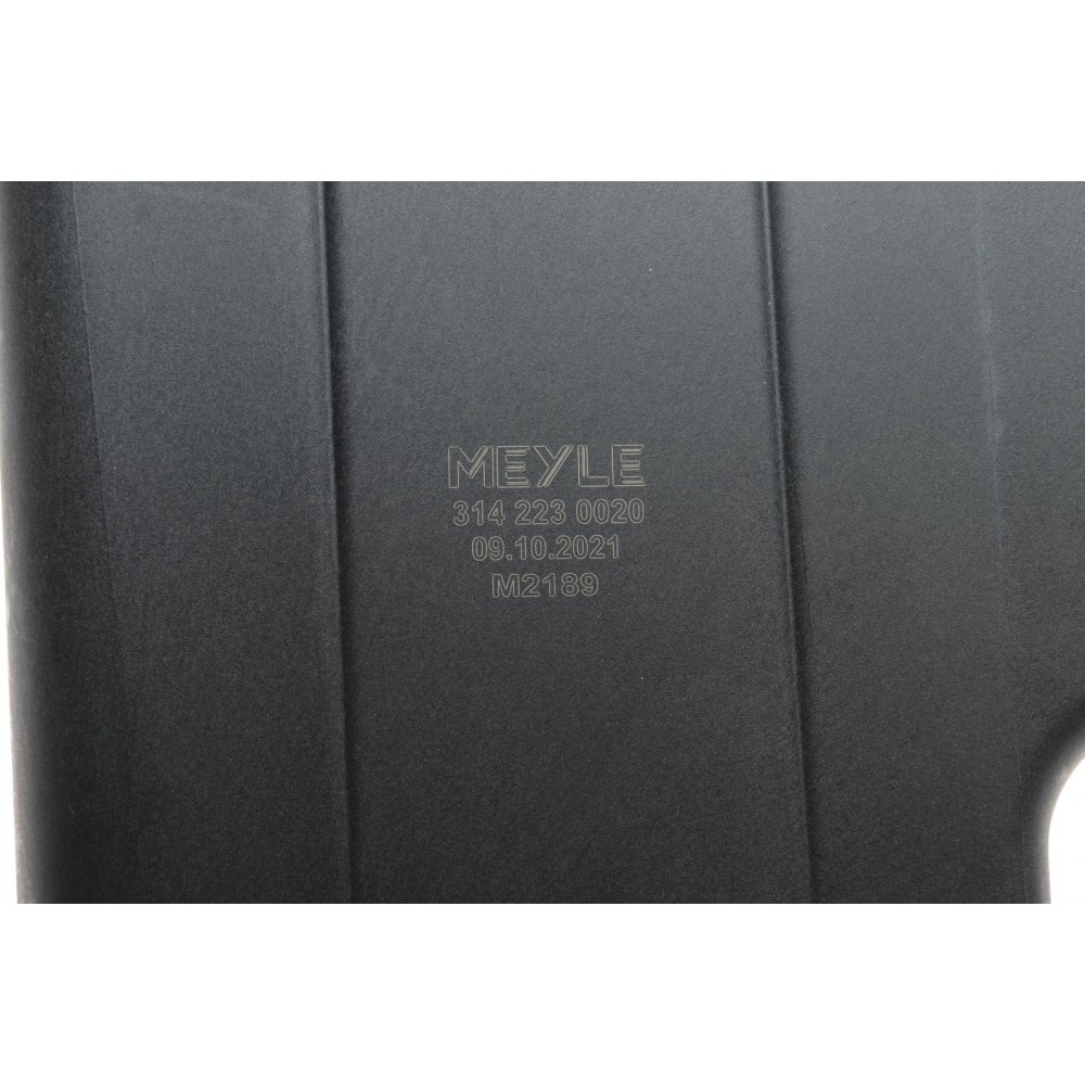 Бачок розширювальний BMW 1 (F20/F21)/3 (F30/F80) 2.0/3.0i 11-18 (B46/B48/B58)