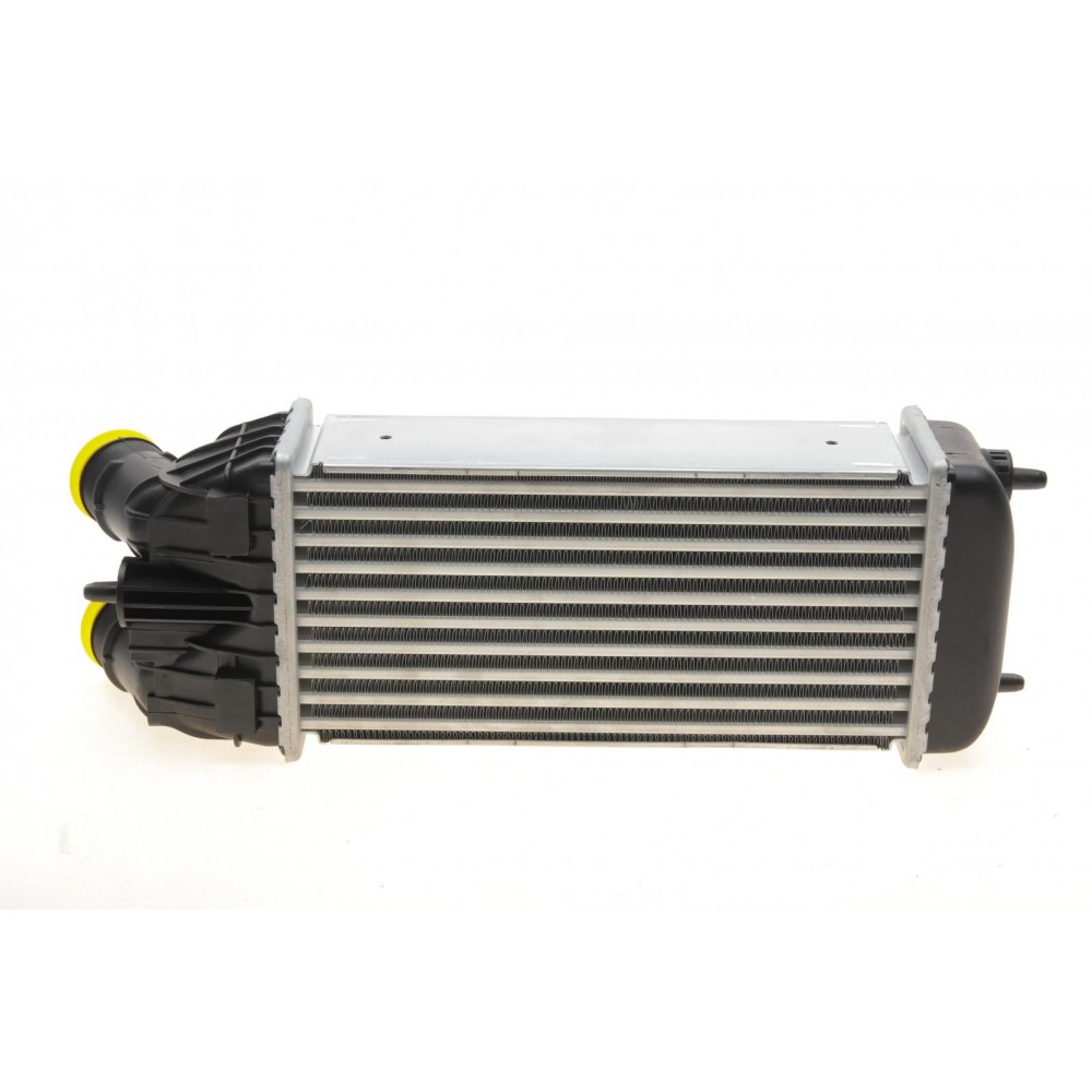 Радіатор інтеркулера Citroen C3/Peugeot 2008/207/208 1.4-1.6HDi 09-