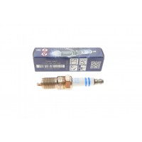 Свічка запалювання Ford Focus/Volvo S80/S40 1.8/2.0i 04-12