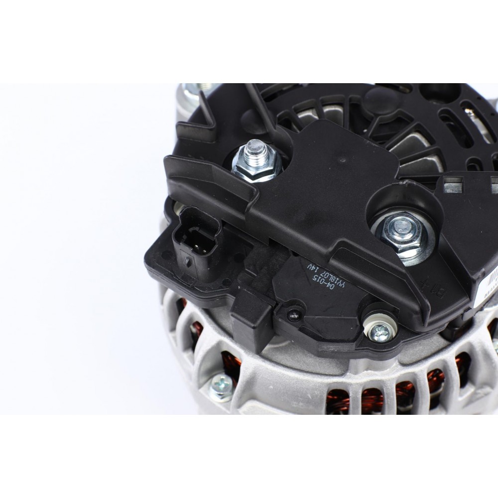 Генератор Renault Grand Scenic/Laguna/Megane/Master/Trafic 1,9dCi/2.0 01-(12V/150A)