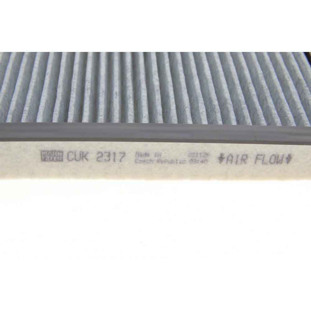 Фільтр салону Citroen C1/Peugeot 107/Toyota Aygo 05-14 (+AC) (вугільний)