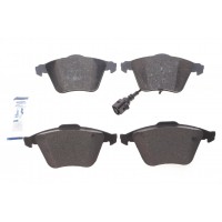 Колодки гальмівні (передні) Audi A3/TT/Skoda SuperB/VW Passat B6/B7/Golf IV-VI 02-15 (+датчик)