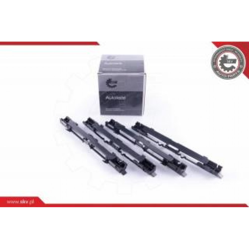 Заглушка рейки рейлінгу багажника кришки (передня L/R) Opel Astra H/Zafira B