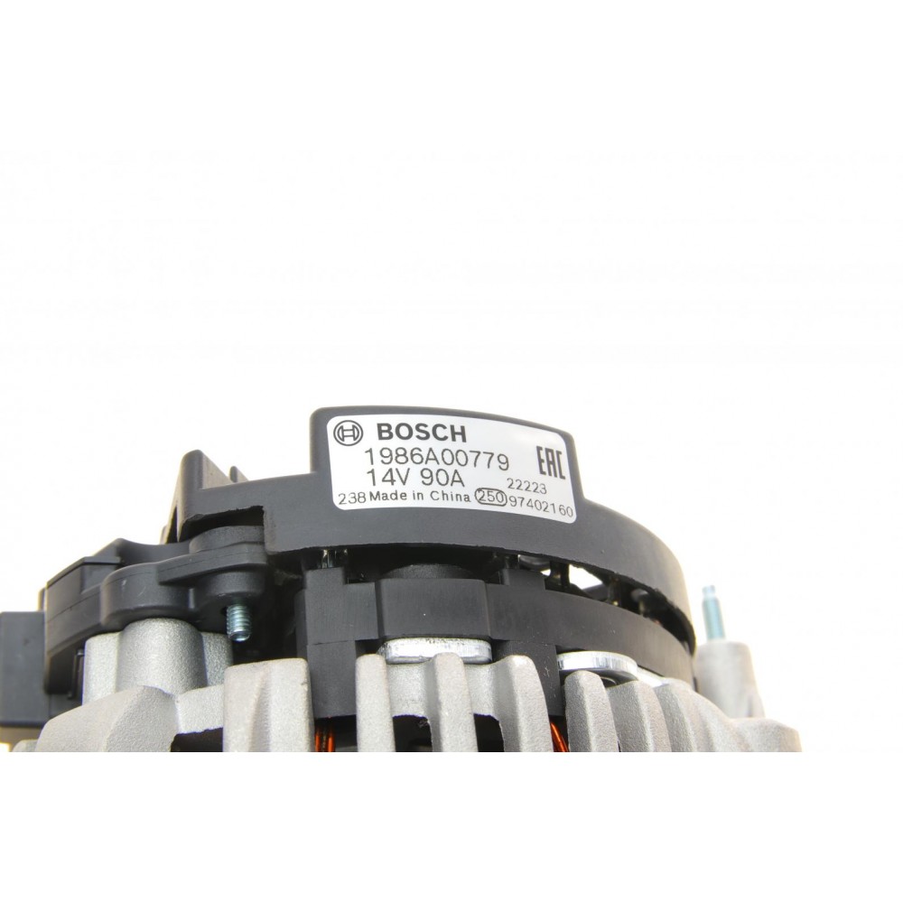 Генератор Audi A2/A3/Skoda Fabia/Octavia/VW Caddy/Golf 1.9TDI /MB Vito 1,4-3,2 96- (14V/90A)