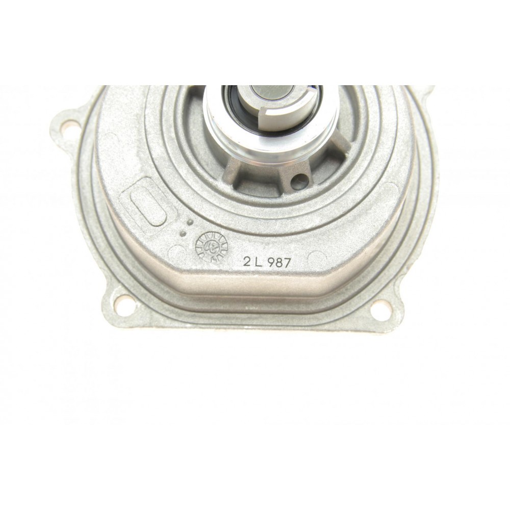Помпа води Land Rover Discovery 2.5Td5 98-04/Defender 2.5Td5 98-16 (B/B) (6 лоп)