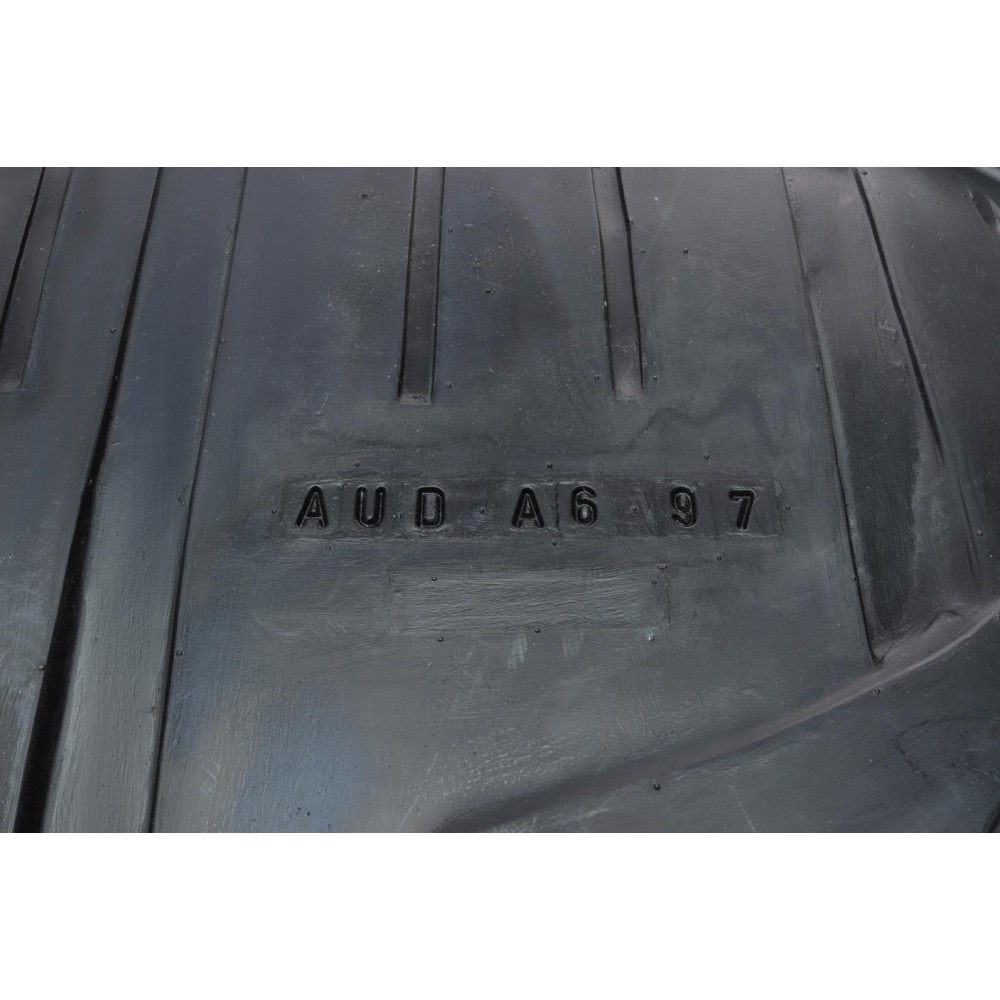 Захист двигуна Audi A6 97-01 (передня частина) (CVR98392)