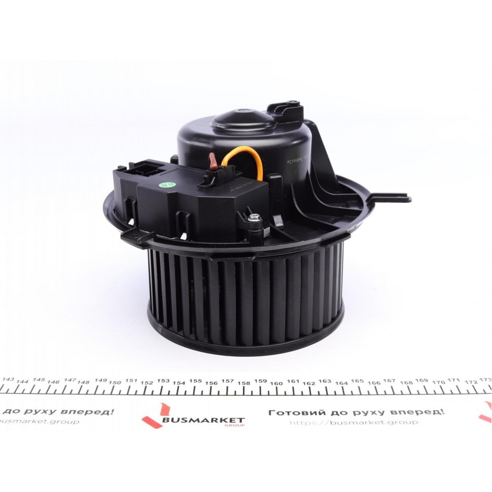 Моторчик пічки VW Caddy III 04-15/IV 15-