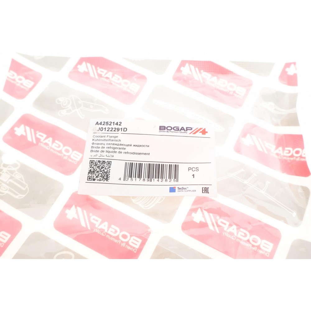 Фланець системи охолодження VW Golf IV/Passat 97-16