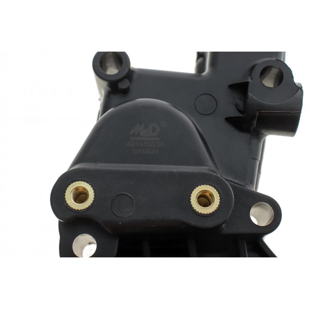 Корпус термостата Citroen Berlingo/Peugeot Partner 1.1-1.6i 96- (+ датчик)
