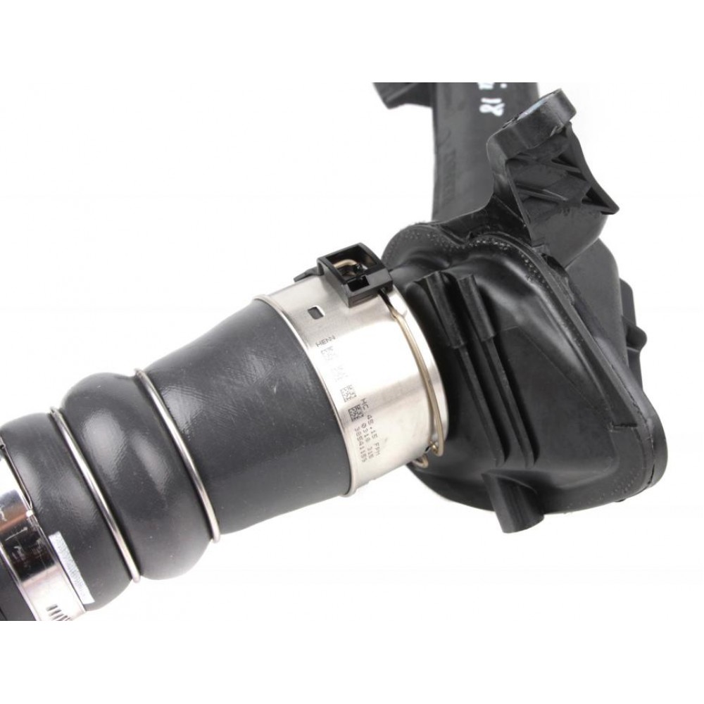 Патрубок інтеркулера (R) Renault Megane III/Scenic III 1.5 dCi 08-