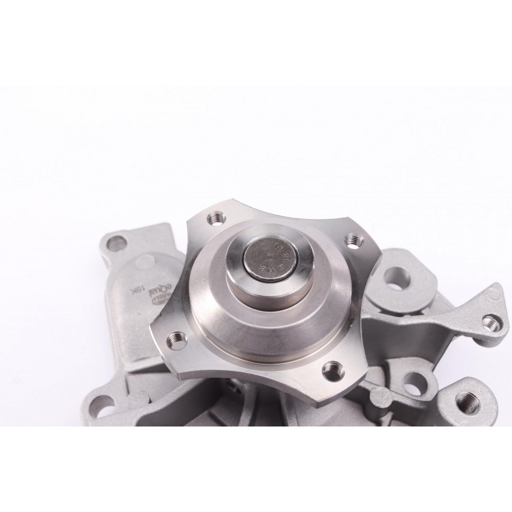 Помпа води Mazda 323/626 1.8-2.0 -02 (WPQ0738)