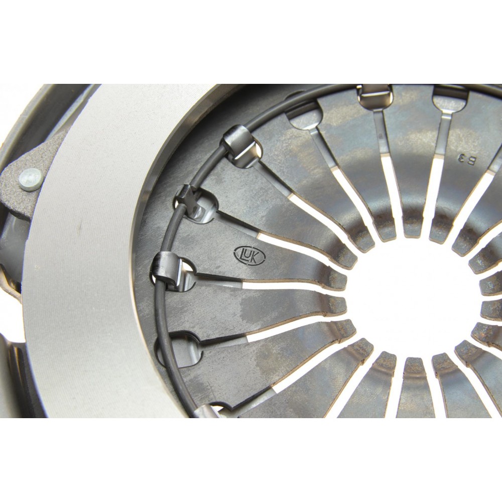 Комплект зчеплення Ford Fiesta/Mazda 2 1.6 01-08 (d=210mm)