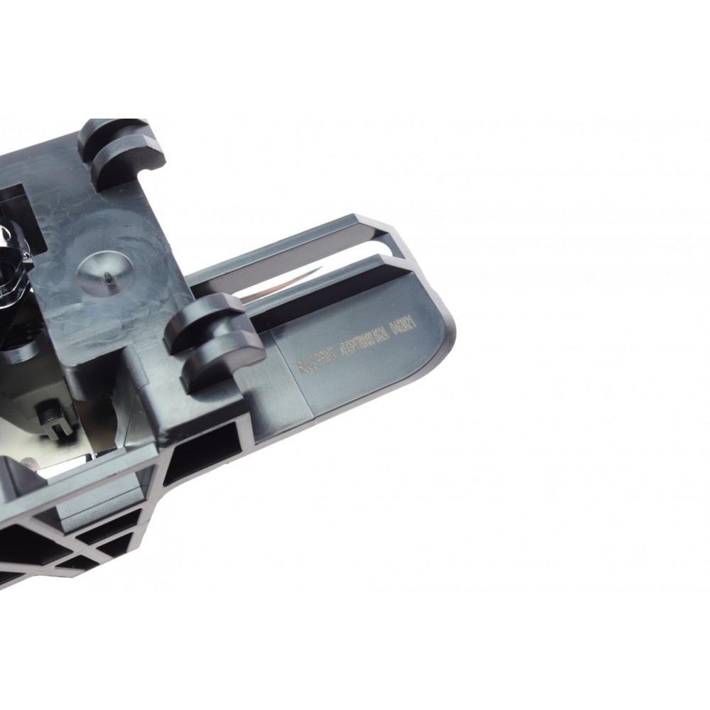 Ручка дверей (L) Nissan Qashqai 06-13