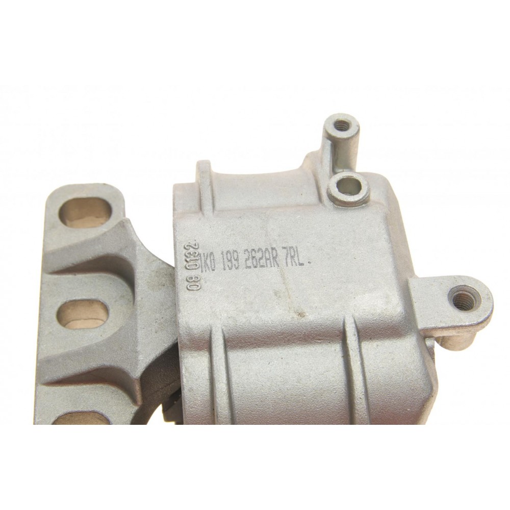 Подушка двигуна (R) VW Golf V/Passat/Touran 05-14