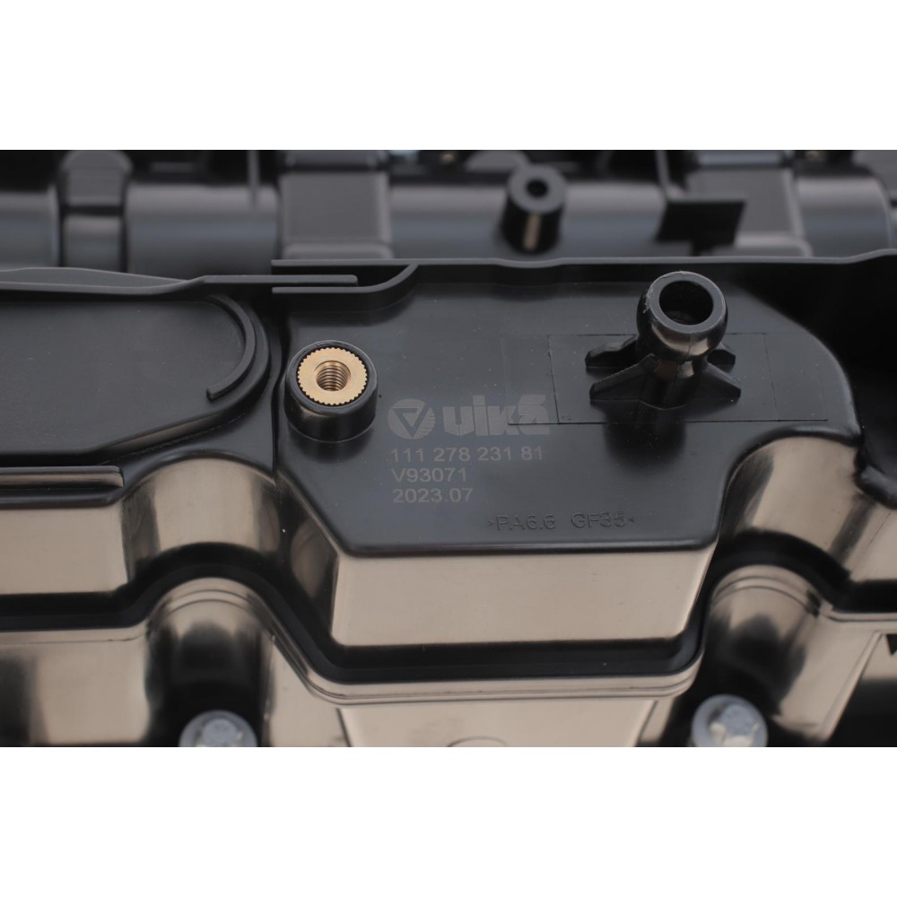 Кришка клапанів BMW 5 (F10)/3 (E90/F30) 3.0D 07- (N57) D30