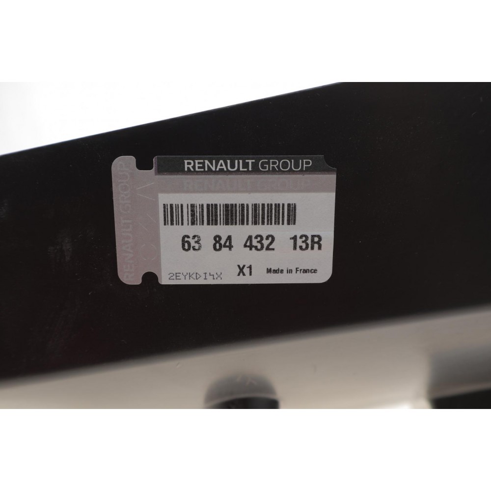 Підкрилок крила переднього (R) Renault Trafic/Opel Vivaro 14-