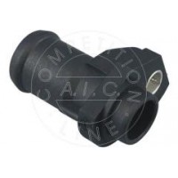 Фланець системи охолодження Audi 80/100 2.3E 90-96