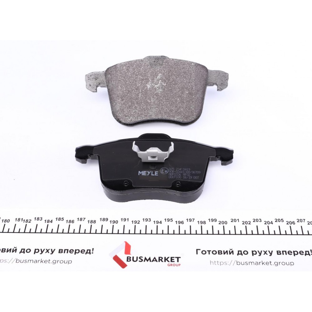 Колодки гальмівні (передні) Opel Signum/Vectra C/GTS/SAAB 9-3/9-3X 1.8-3.2 02-