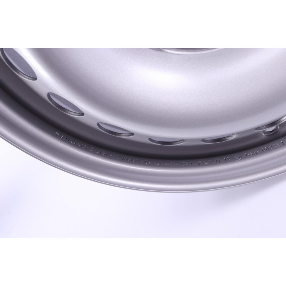 Диск колісний VW T5 03- (6.50Jx16 H2; 5x120x65; ET51) (=VO616016 Kronprinz)