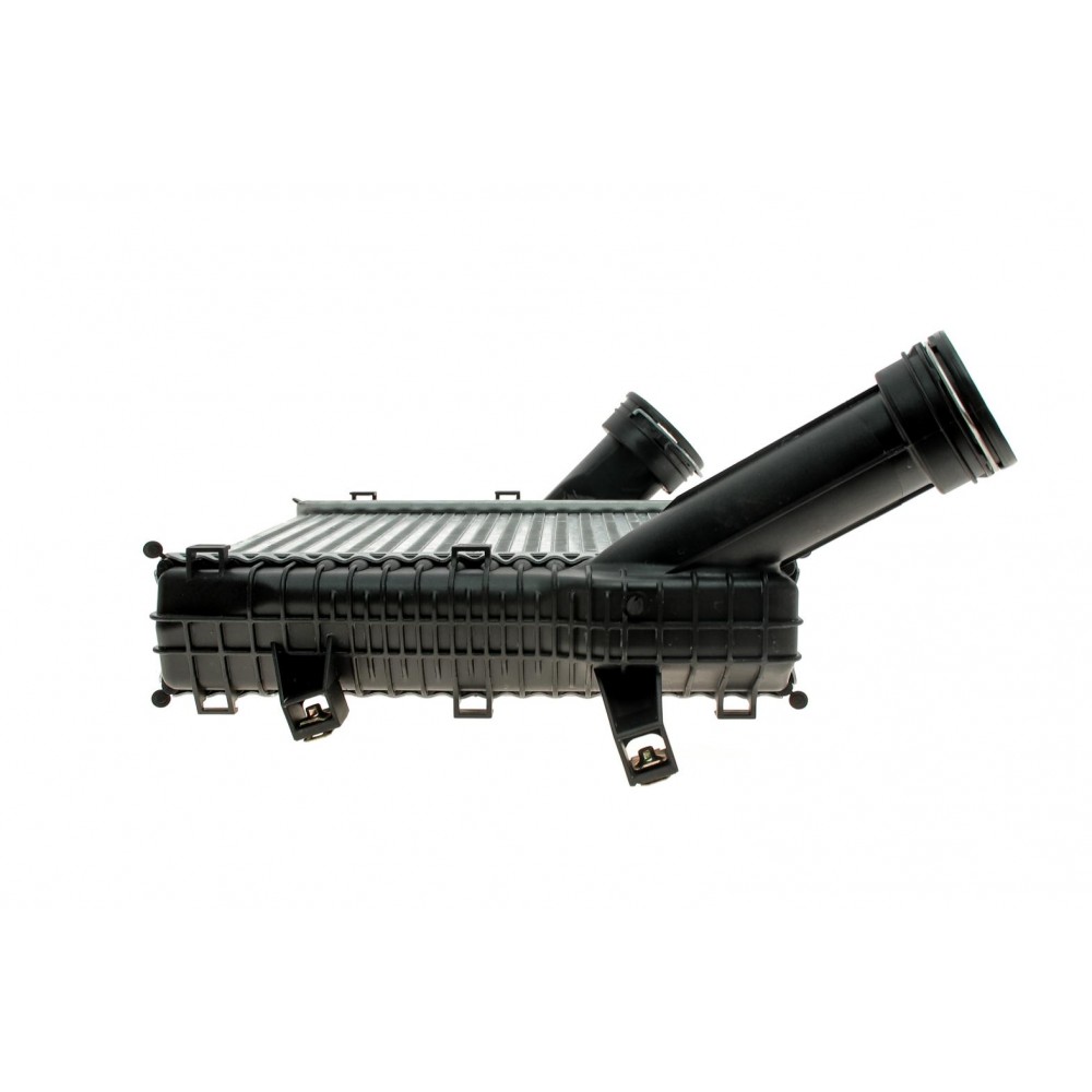 Радіатор інтеркулера Audi Q7/VW Touareg 3.0/4.1 03- (R)