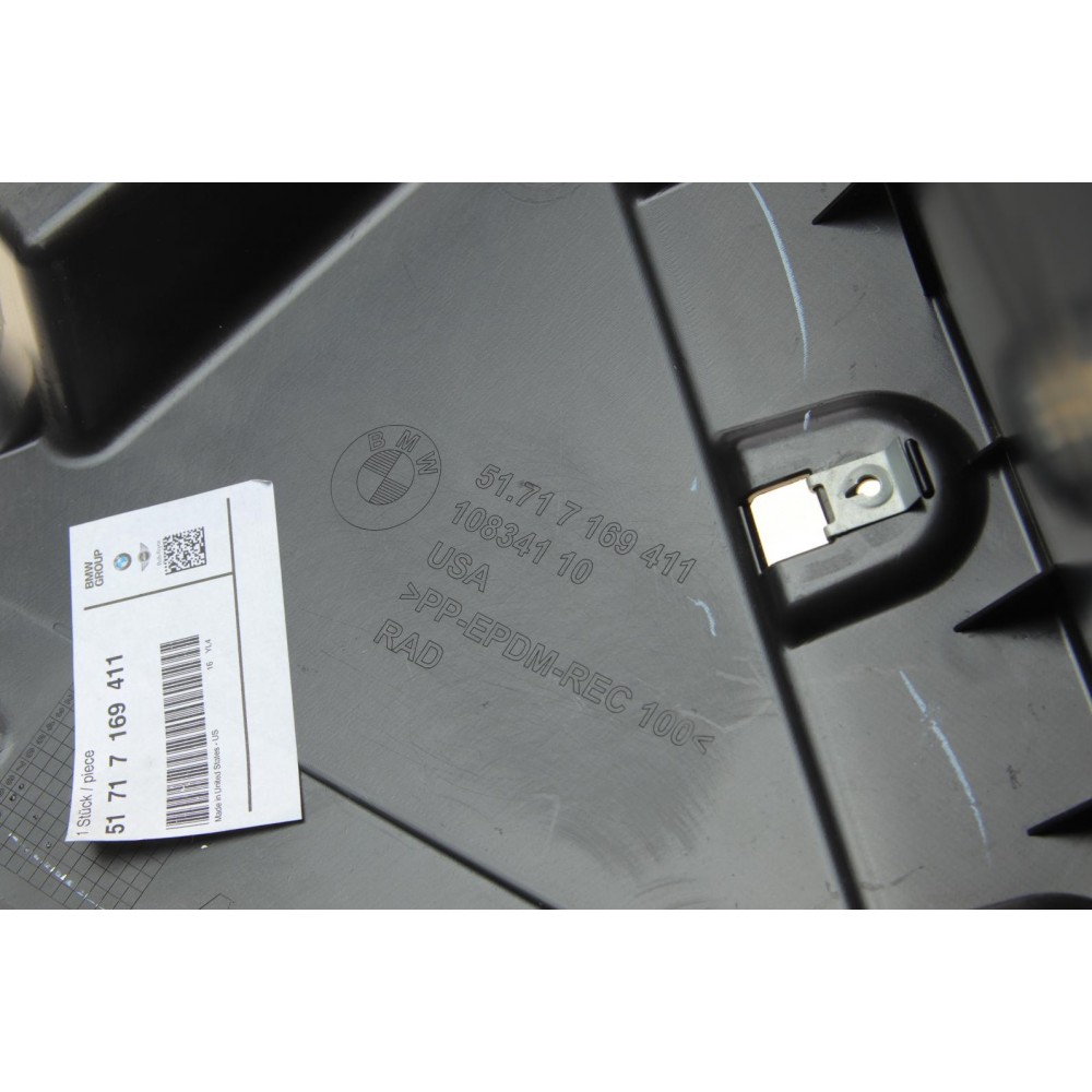 Підкрильник (передній) BMW 5 (E70) 06-13 (L)
