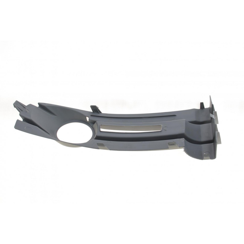 Вставка бампера (під протитуманку) VW Caddy III 04-15 (R)
