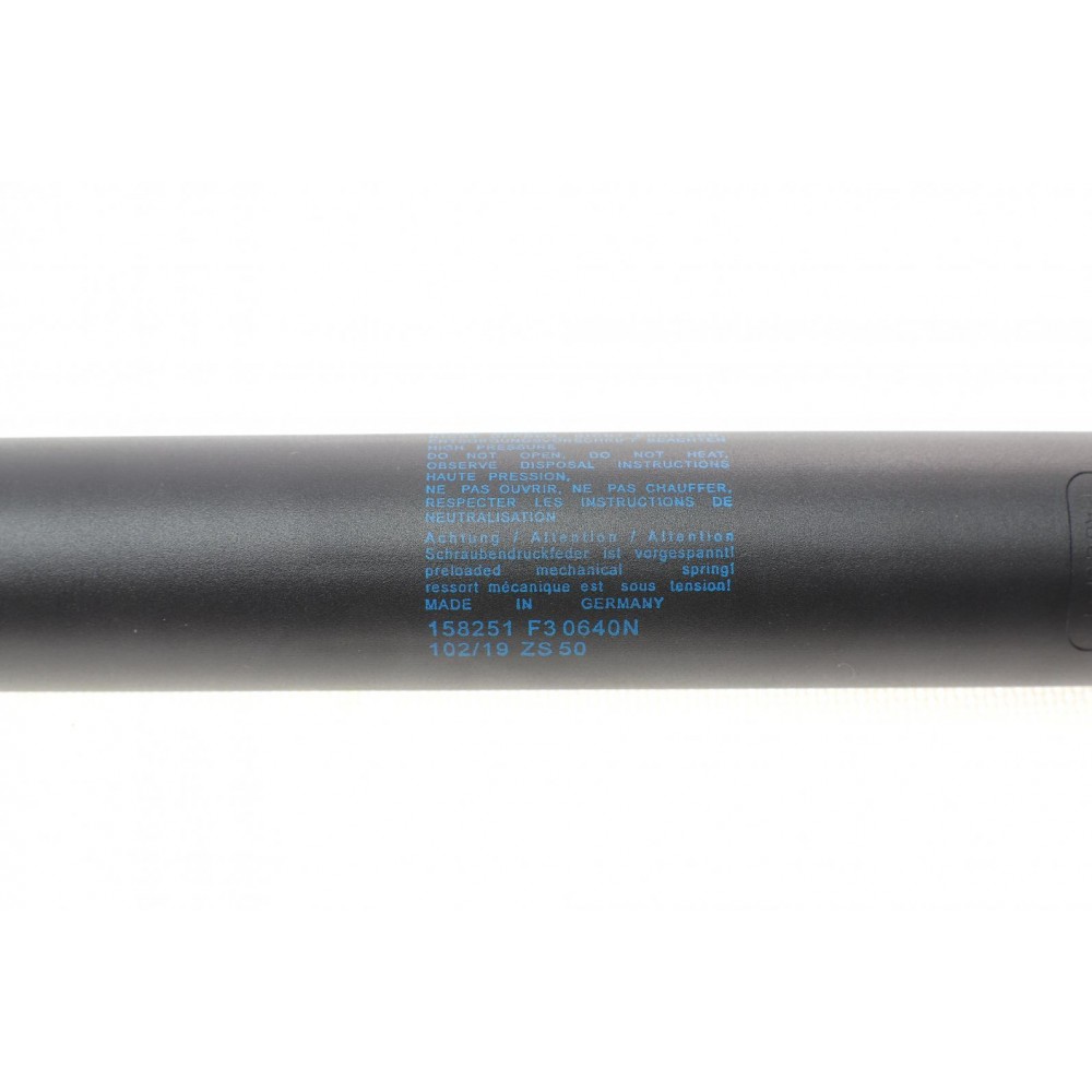 Амортизатор кришки багажника MB GLA-class (X156) 13-(R)