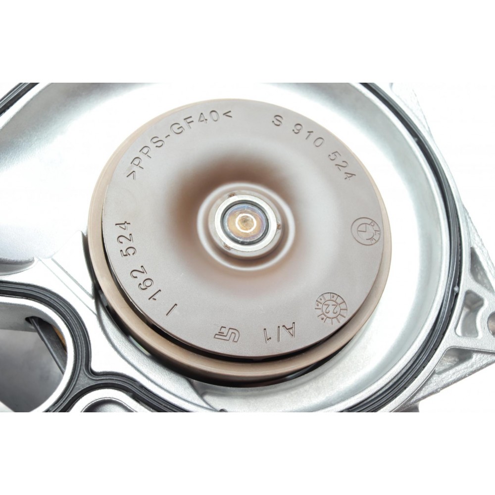 Помпа води BMW 5 (G30)/7 (G11/G12) 15- (N63)