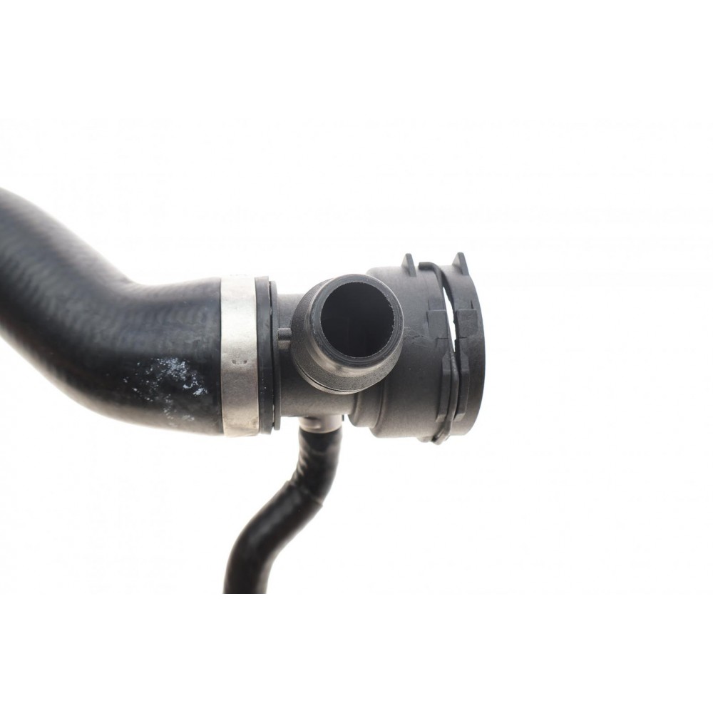 Патрубок системи охолодження BMW 5 (F10/F11/F07) 2.0D 10-17