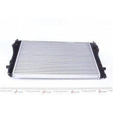 Радіатор інтеркулера VW Passat/Sharan/Tiguan 1.4-2.0D 05-