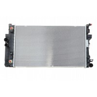 Радіатор охолодження MB Vito (W639) 03- (-/+AC, АКПП) (650x388x32mm)