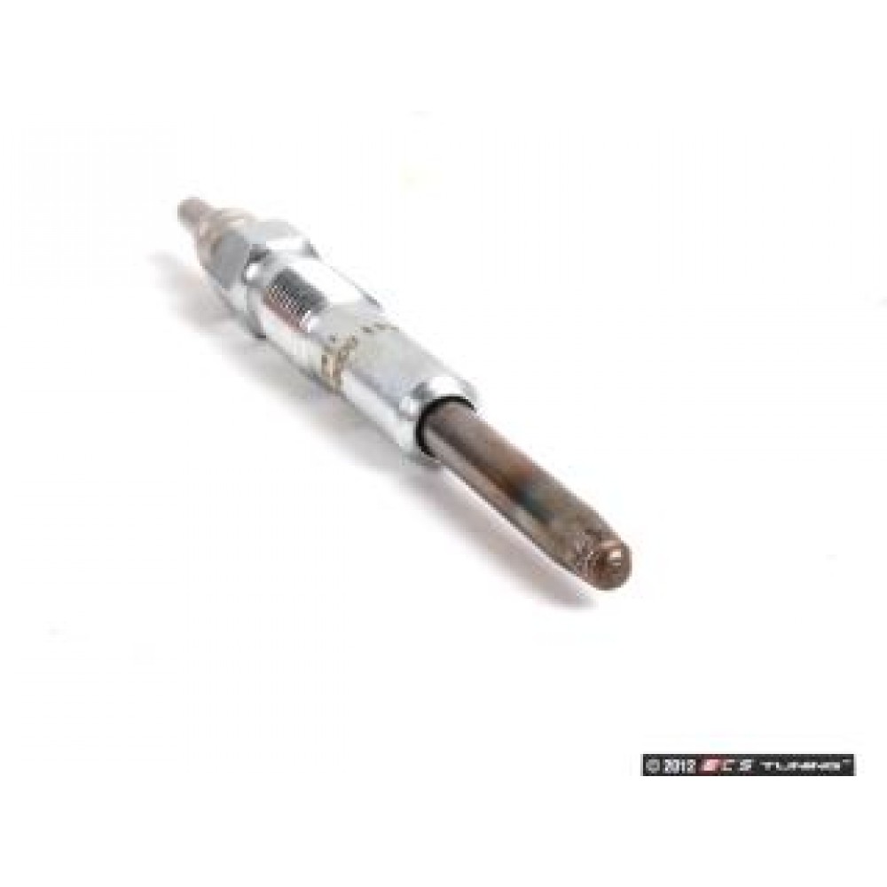 Свічка розжарювання VW Passat B6 2.0TDI 03- (5V M10x1mm)