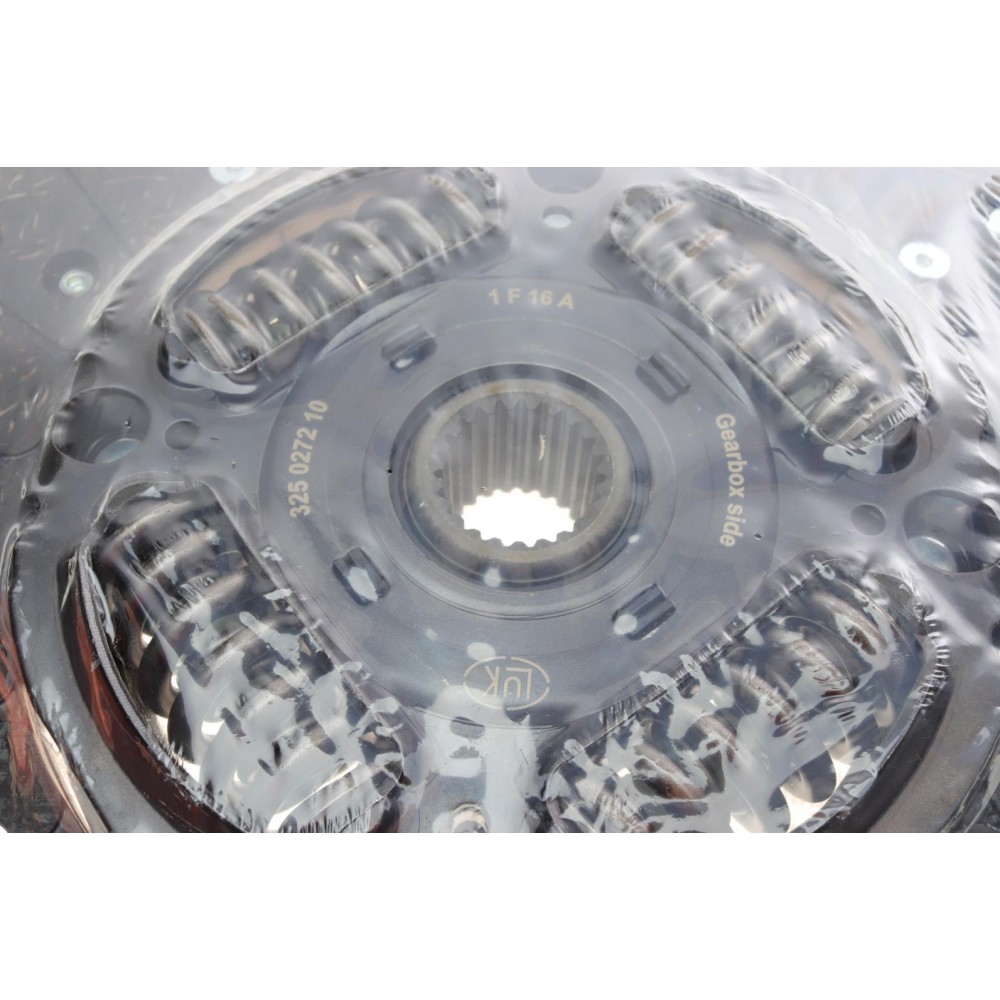 Комплект зчеплення Mitsubishi L200 2.5DI-D 10-15 (d=250mm) (+вижимний)