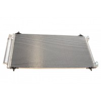 Радіатор кондиціонера Citroen C8/Peugeot 807 2.0/2.2 HDI 06-