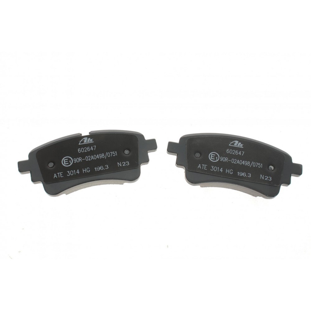 Колодки гальмівні (задні) Audi A4/A5/A6/A7/A8/Q5/Q7 15- (Lucas/TRW)