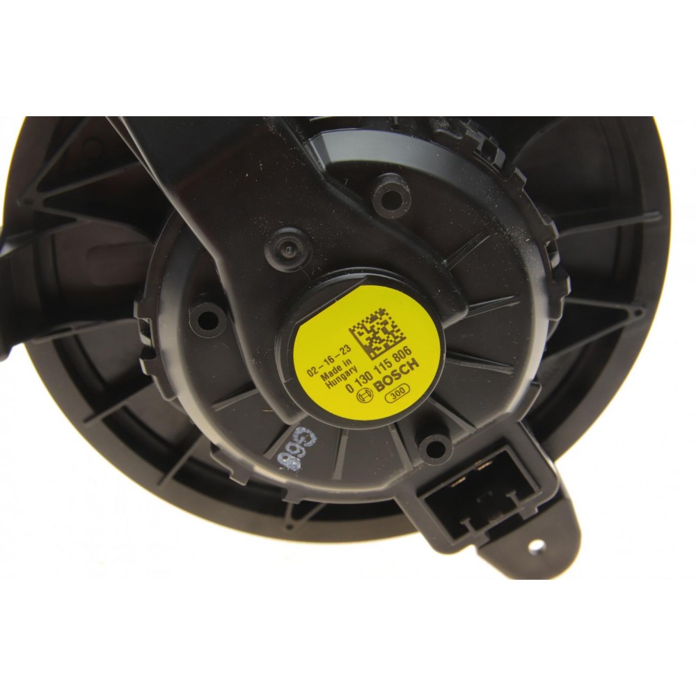 Моторчик пічки Ford Transit V363 2.2 TDCi 13-