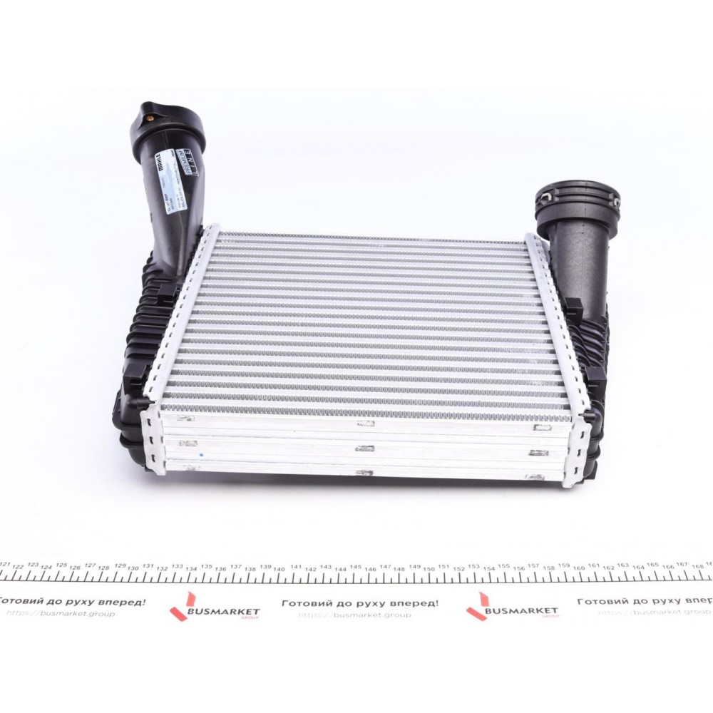Радіатор інтеркулера Audi Q7 3.0/4.2TDI 06-15/VW Touareg 2.5/3.0TDI 03-18 (L)
