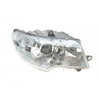 Фара (R) Skoda Superb 09-15