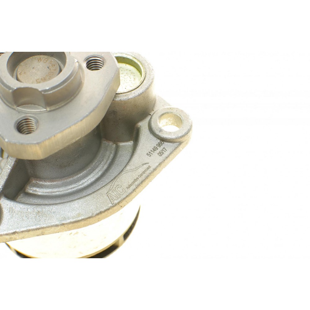 Помпа води Opel Astra G/Vectra B/C/Zafira A/Omega B 2.0DI/DTI/2.2DTI 96-06