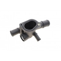 Фланець системи охолодження VW T5 1.9TDI 03-