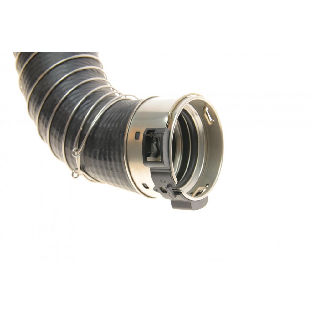 Патрубок інтеркулера (R) BMW 3 (F30/F80/F34/F31) 11-/X3 (F25) 14-17 (B47/N47)