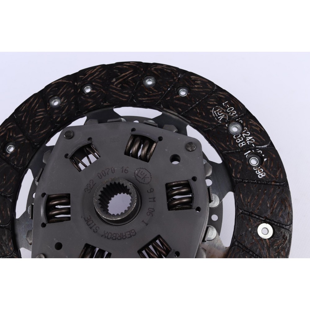 Диск зчеплення VW T3 1.6-1.7 TD -92 (d=215mm)