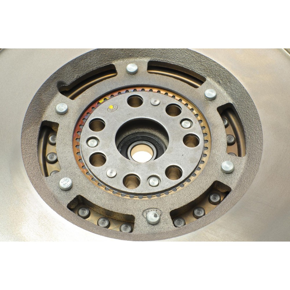 Демпфер зчеплення Mitsubishi L200 2.2DI-D/2.4DI-D 4WD 14-, (4N14/4N15)