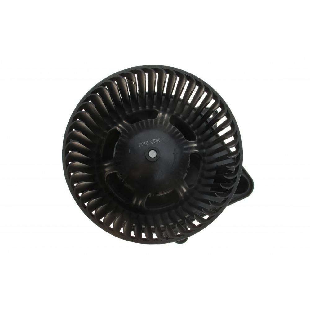 Моторчик пічки Nissan Primastar/Opel Vivaro/Renault Trafic 1.9-2.5 dCi 01-
