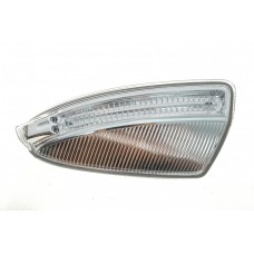 Повторювач повороту на дзеркало MB C-class (W204/S204) 07-11 (L)