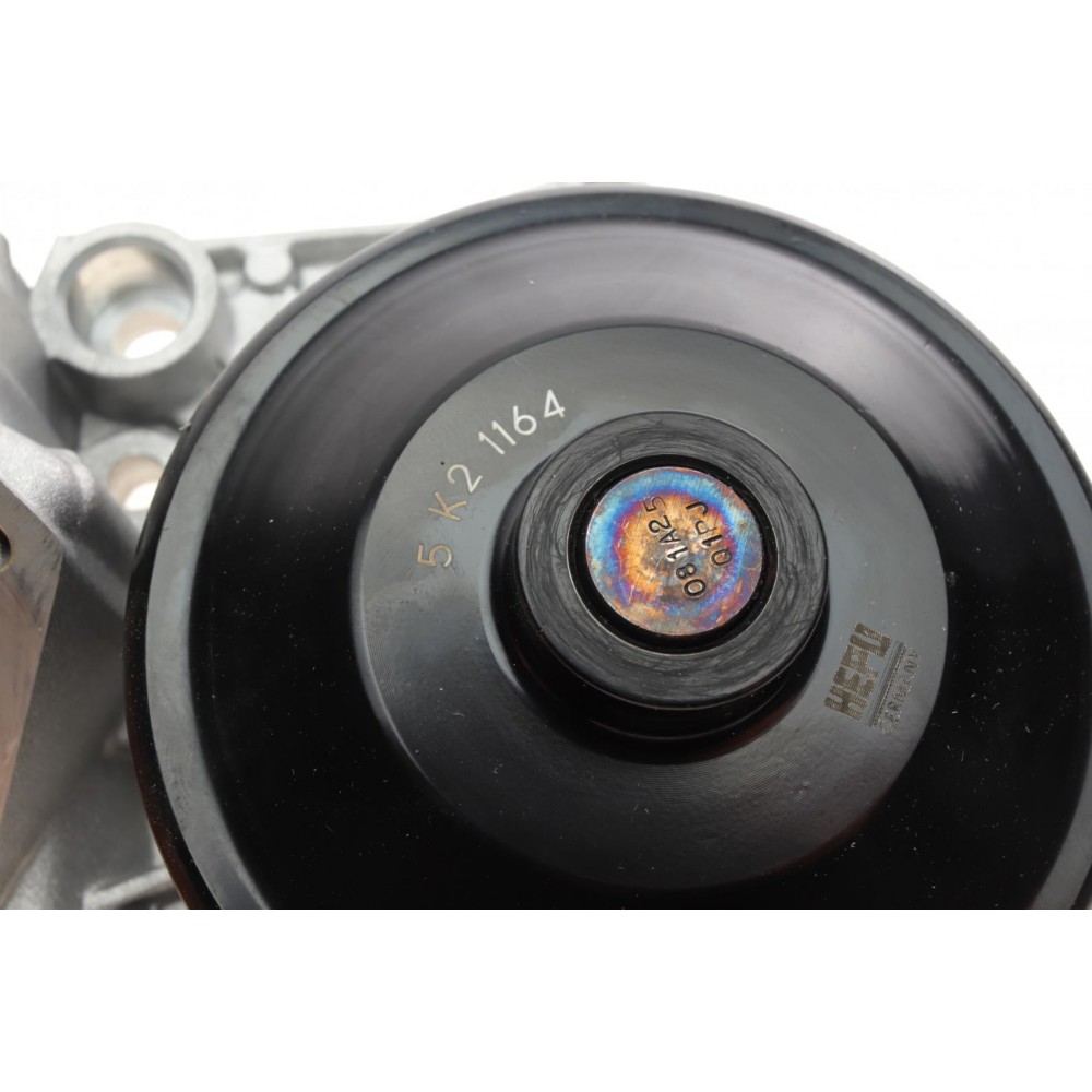 Помпа води BMW 3 (E90/E92/E93/F30/F34/F80)/5 (F10/F07/F11)/X5 (F15/F85) 1.8-2.5d