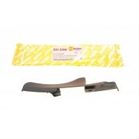 Накладка скла лобового Renault Duster 10-17 (R)
