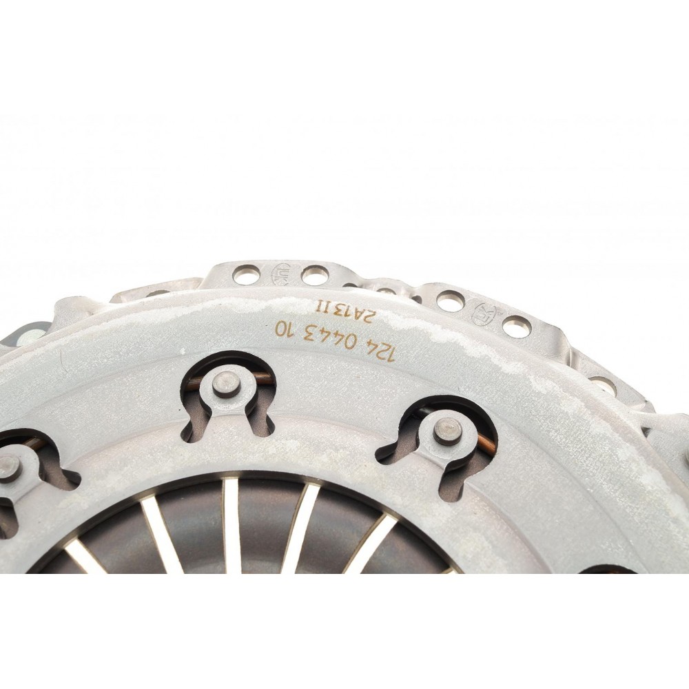 Демпфер + комплект зчеплення Ford Focus 2.0 04-11/Volvo C30/S40/V50 1.8/2.0 04-12